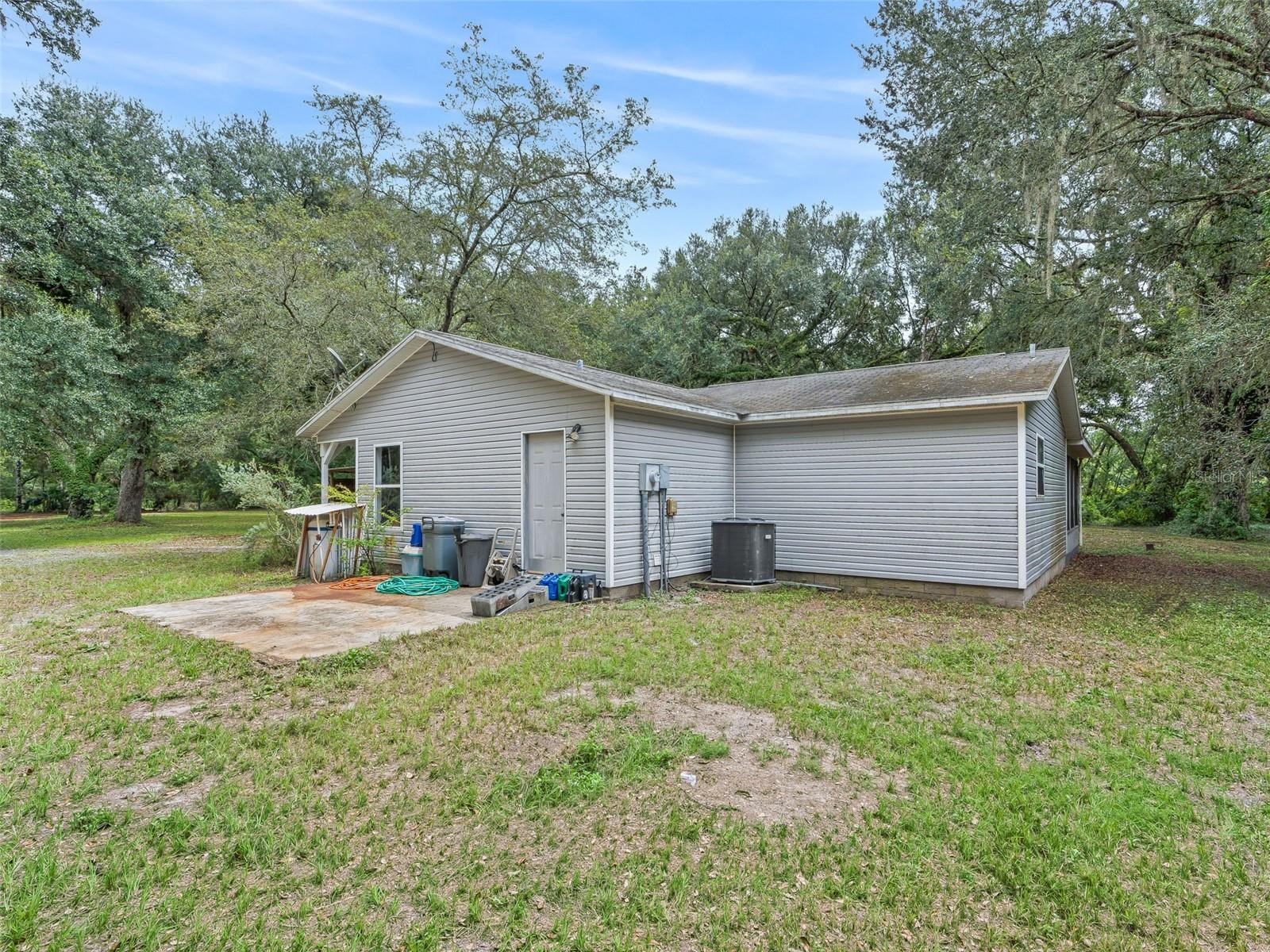 Bushnell, Florida, 33513, United States, 2 Bedrooms Bedrooms, ,2 BathroomsBathrooms,Residential,For Sale,1927706