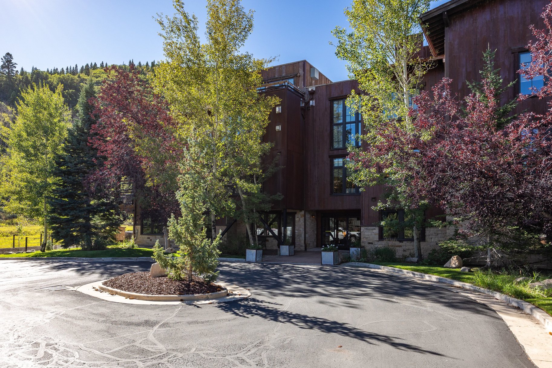  High-touch, 3Bd/4Ba Condotel In Deer Valley Resort