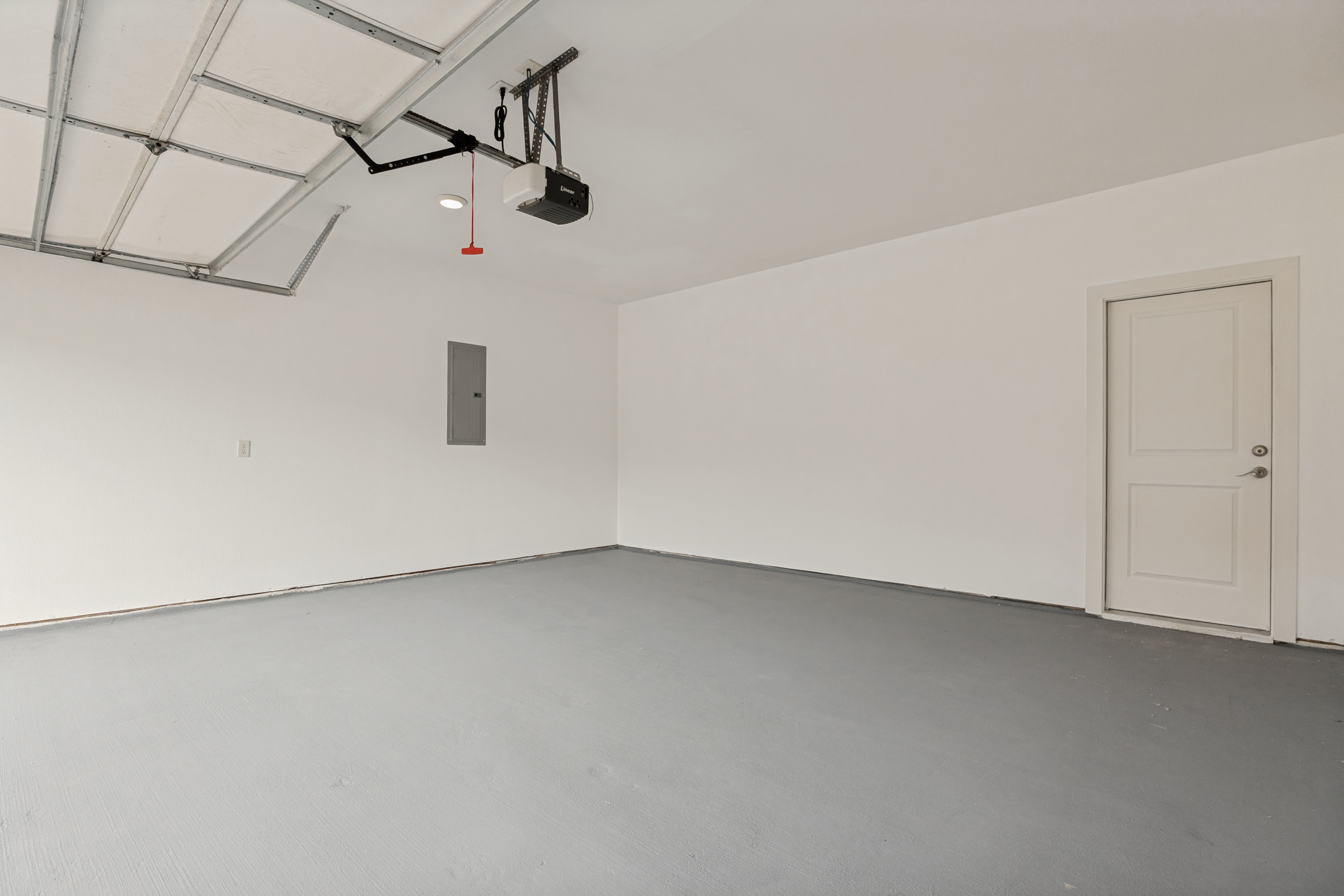  Welcome to this Beautifully Designed 3-bedroom, 2.5-bath Townhouse - 物件實景