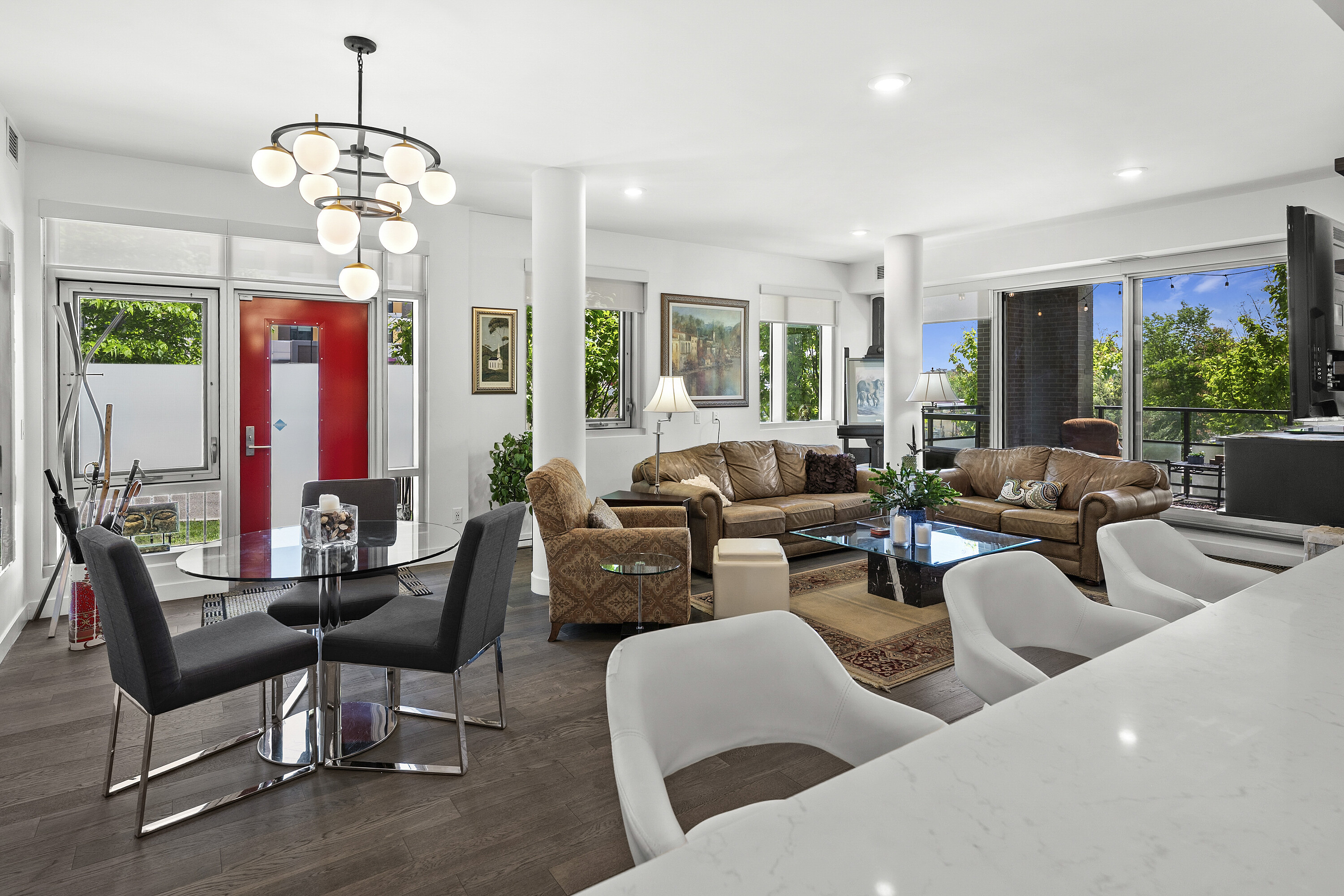  88 9 Street NE #122 - 物件實景