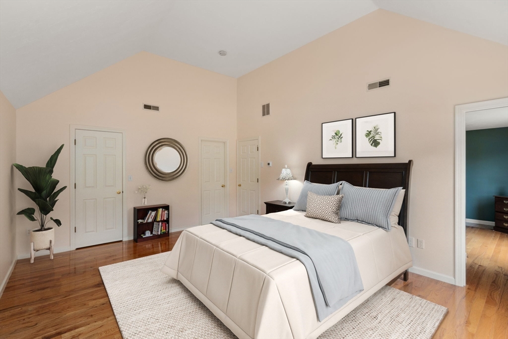 Westborough, Massachusetts, 01581, United States, 4 Bedrooms Bedrooms, ,4 BathroomsBathrooms,Residential,For Sale,1986469