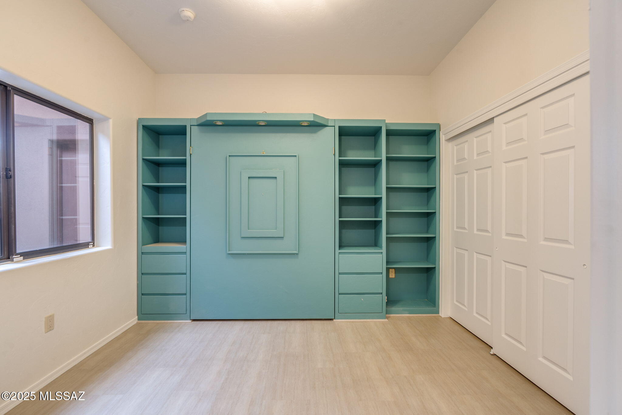 Tucson, Arizona, 85718, United States, 3 Bedrooms Bedrooms, ,2 BathroomsBathrooms,Residential,For Sale,1891107