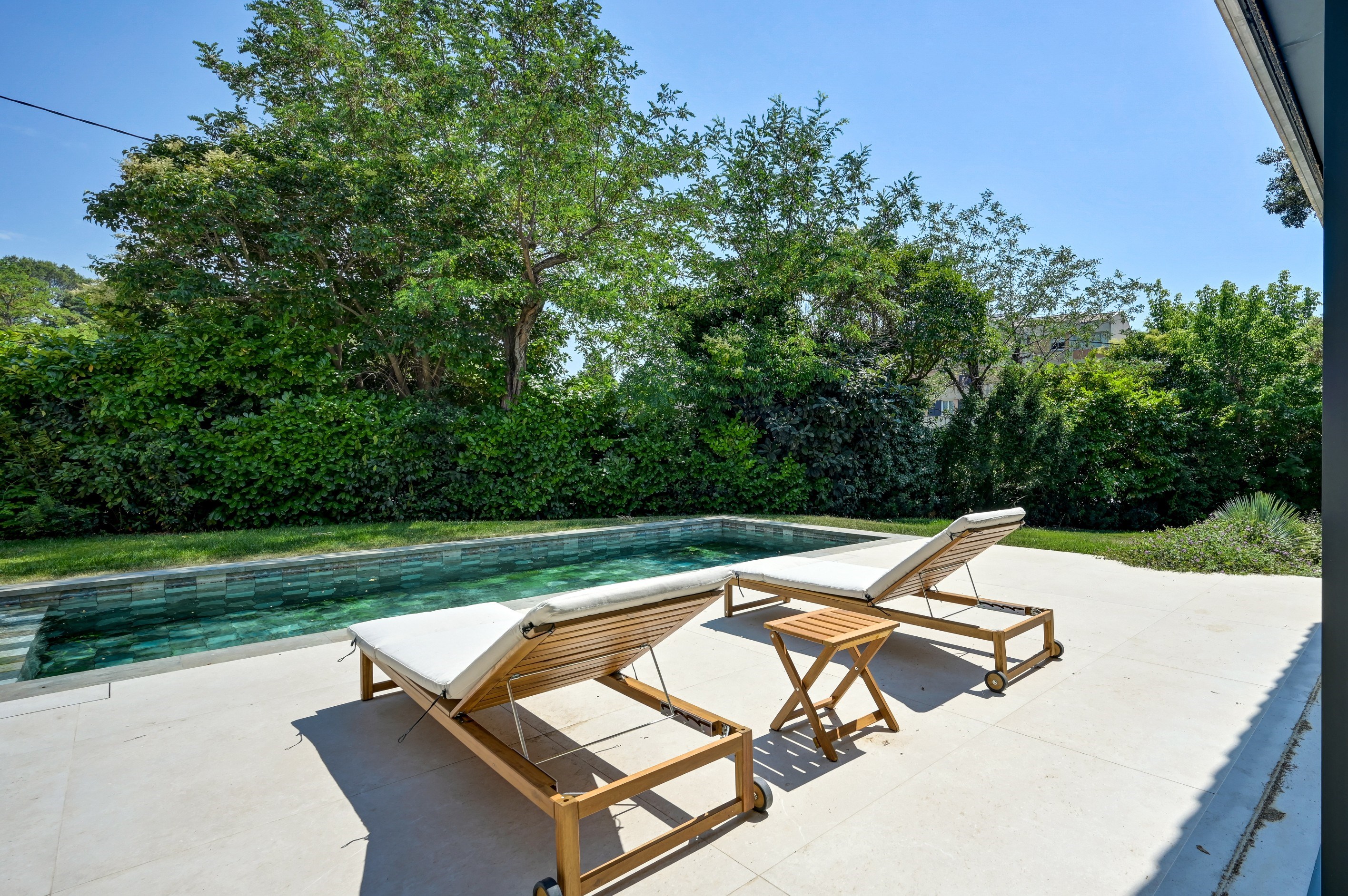  Aix-en-Provence  Contemporary Villa with Pool, Triple Garage and Walking Dista… - 物件實景