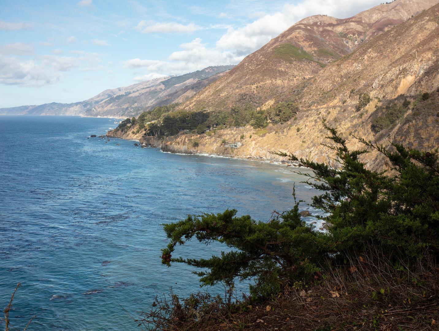 Big Sur, California, 93920, United States, 4 Bedrooms Bedrooms, ,4 BathroomsBathrooms,Residential,For Sale,1956909