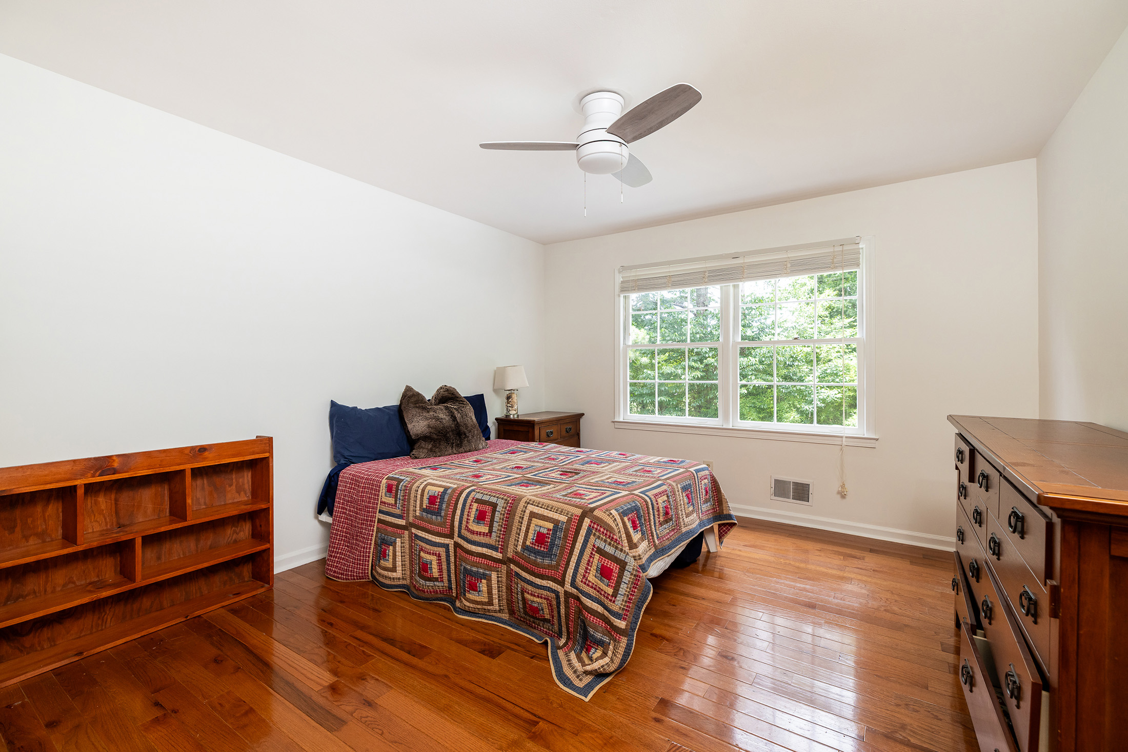  Beautifully Updated Home in Sought-after Arden Woods Neighborhood of Dunwoody - 物件實景