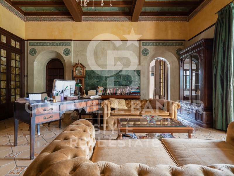 Barcelona, Torell?, Torell? Barcelona, Torell?, To, Torelló, Catalonia, ES, 13 Bedrooms Bedrooms, ,4 BathroomsBathrooms,Residential,For Sale,Barcelona, Torell?, Torell? Barcelona, Torell?, To,1448809