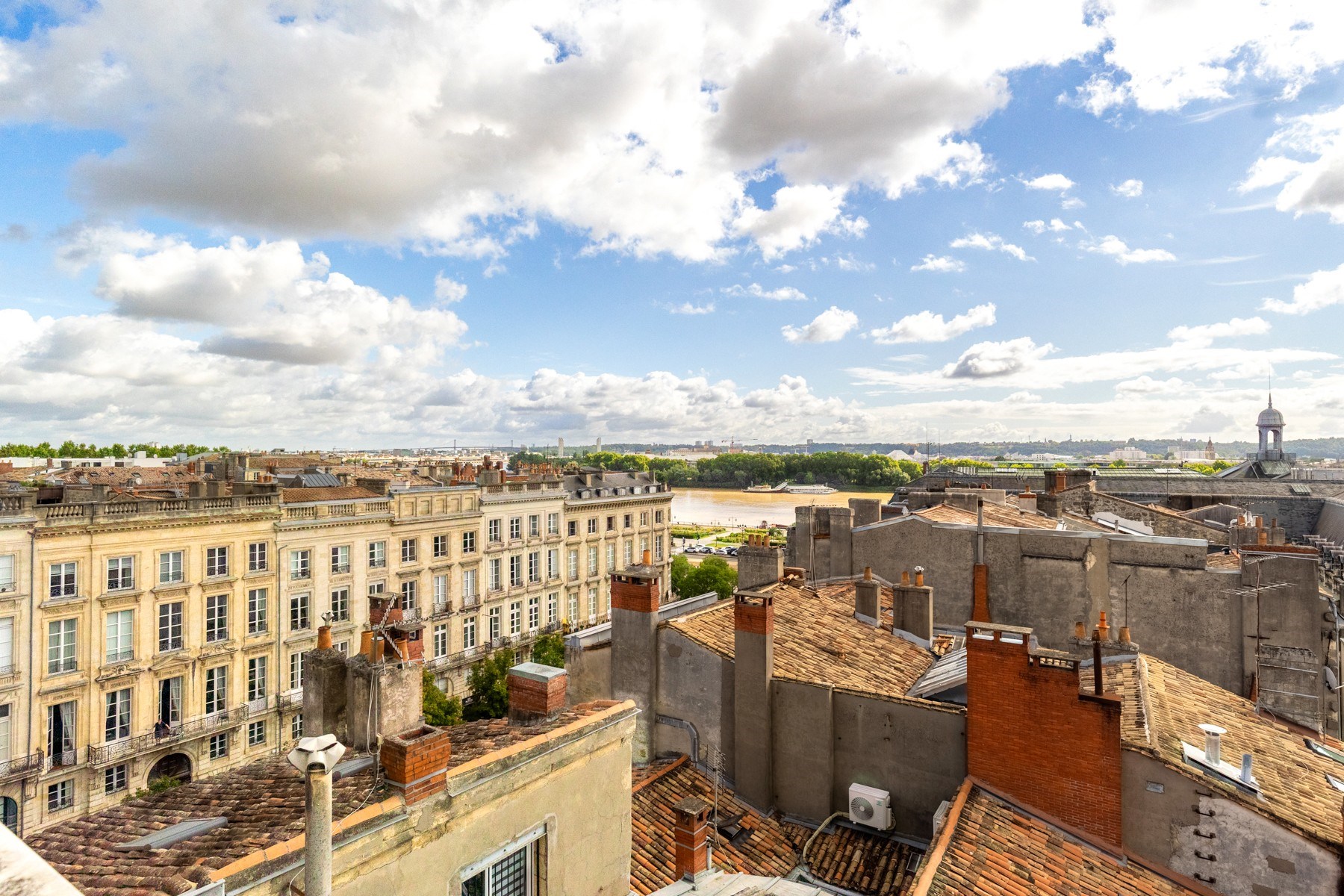  BORDEAUX – GRAND THÉÂTRE – DUPLEX APARTMENT TO RENOVATE – PRESTIGIOUS ADDRESS - 物件實景