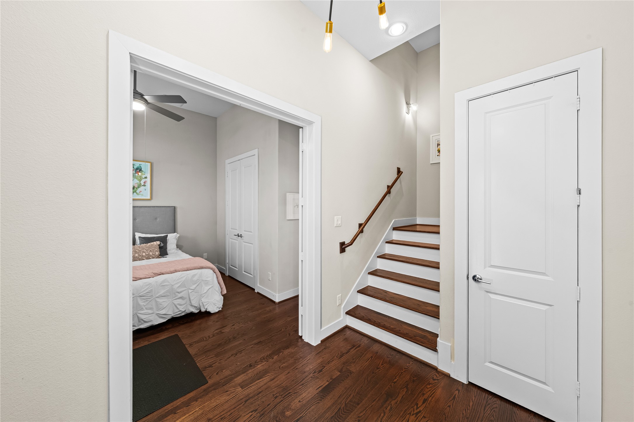  5809 E Post Oak Lane - 物件實景