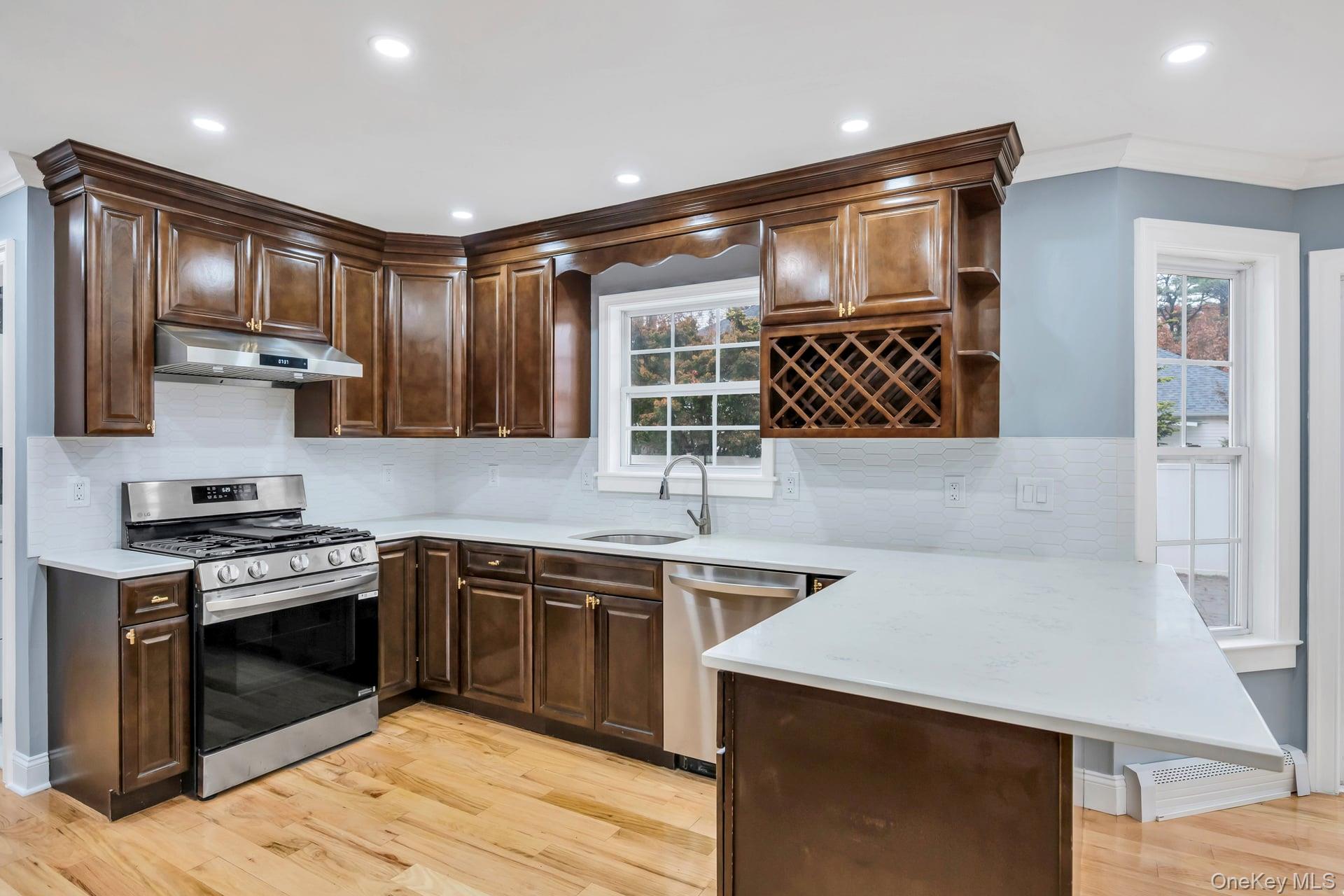 Selden, New York, 11784, United States, 4 Bedrooms Bedrooms, ,3 BathroomsBathrooms,Residential,For Sale,1990980