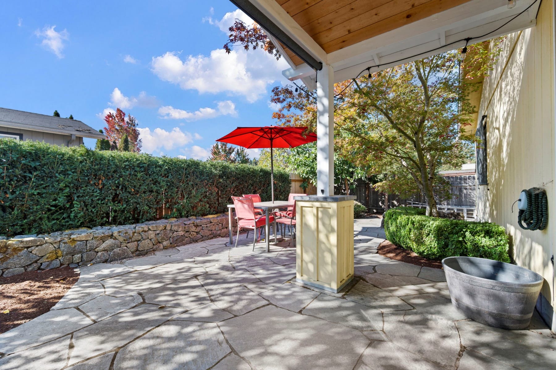  2092 Four Oak Grange RD Eugene, OR 97405 - 物件實景
