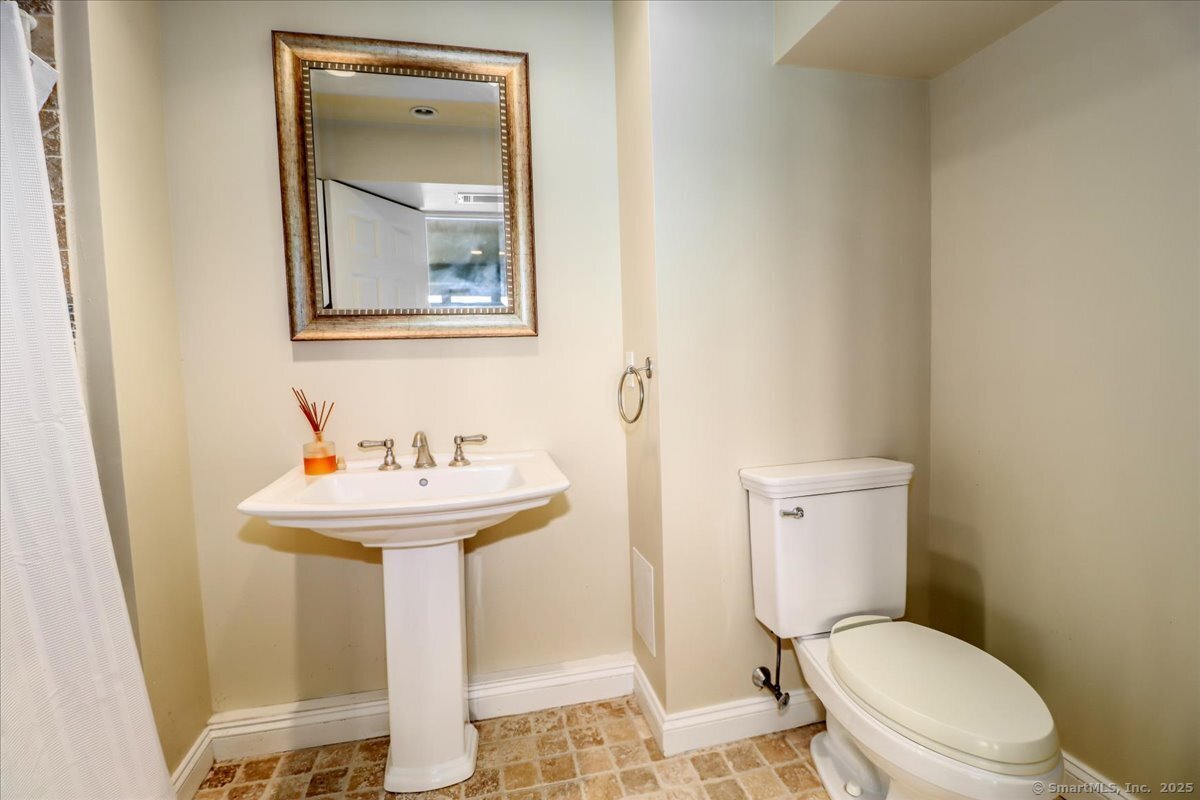Sherman, Connecticut, 06784, United States, 6 Bedrooms Bedrooms, ,7 BathroomsBathrooms,Residential,For Sale,1828376
