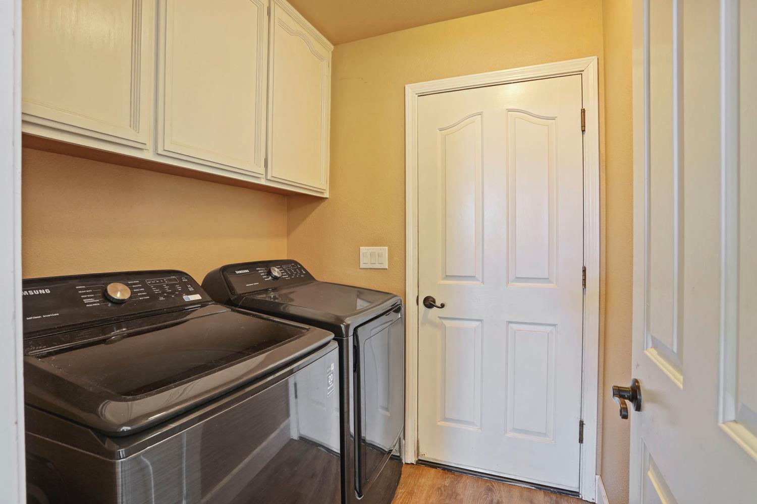 Valley Springs, California, 95252, United States, 3 Bedrooms Bedrooms, ,2 BathroomsBathrooms,Residential,For Sale,1978438