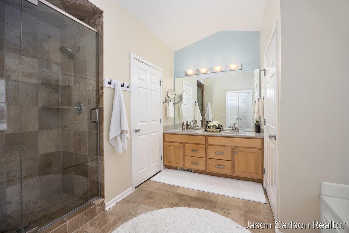 Caledonia, Michigan, 49316, United States, 4 Bedrooms Bedrooms, ,3 BathroomsBathrooms,Residential,For Sale,2008089