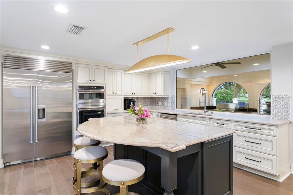 Tampa, Florida, 33613, United States, 7 Bedrooms Bedrooms, ,8 BathroomsBathrooms,Residential,For Sale,1979226