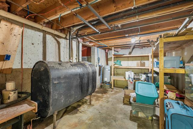 Deerfield, New Hampshire, 03037, United States, 4 Bedrooms Bedrooms, ,1 BathroomBathrooms,Residential,For Sale,1902997