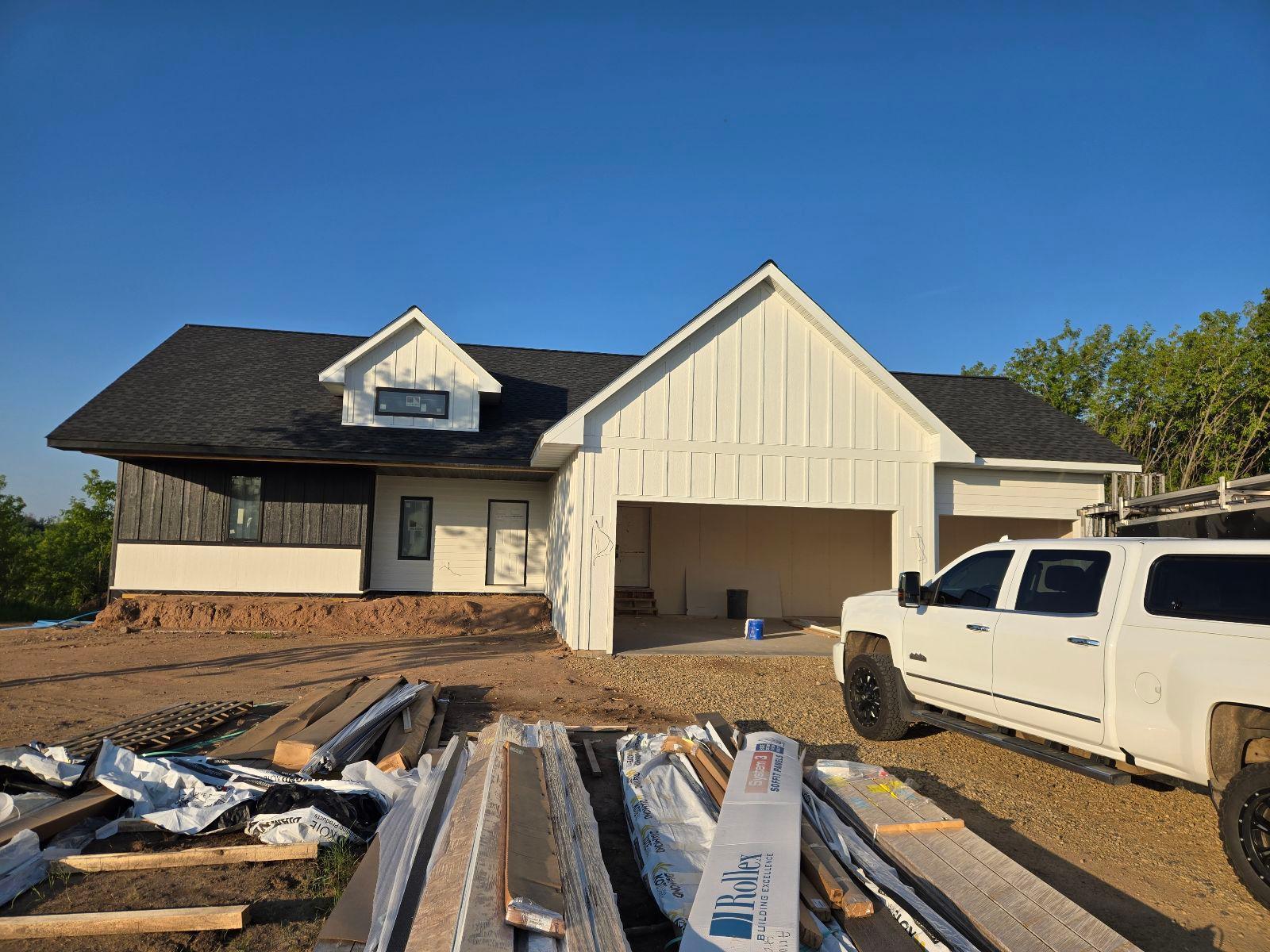 Shafer, Minnesota, 55074, United States, 4 Bedrooms Bedrooms, ,2 BathroomsBathrooms,Residential,For Sale,1826848