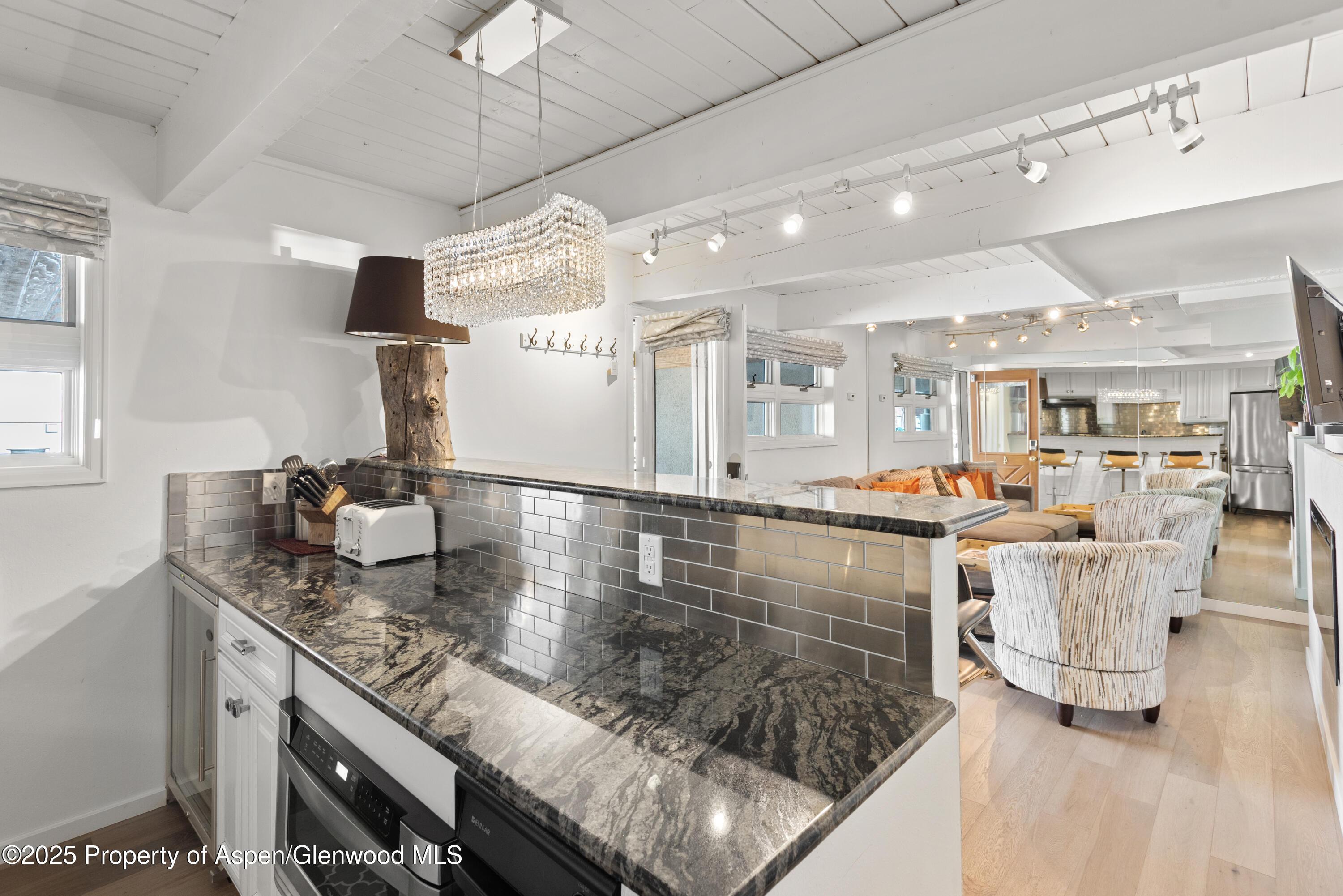 Aspen, Colorado, 81611, United States, 2 Bedrooms Bedrooms, ,1 BathroomBathrooms,Residential,For Sale,1826750