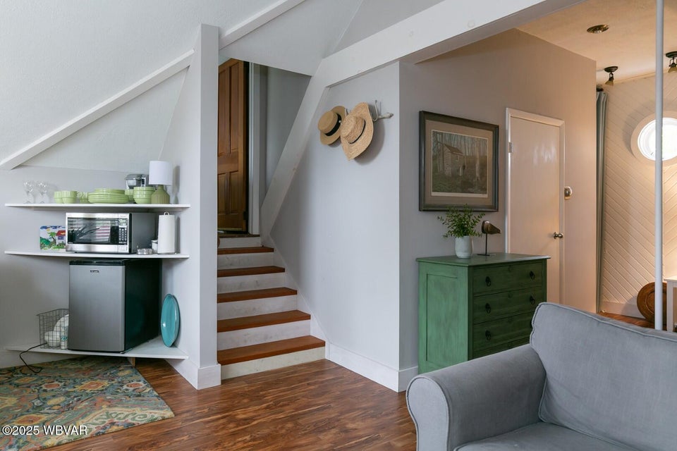 Muncy, Pennsylvania, 17756, United States, 4 Bedrooms Bedrooms, ,3 BathroomsBathrooms,Residential,For Sale,1995439