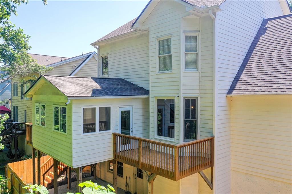Mableton, Georgia, 30126, United States, 5 Bedrooms Bedrooms, ,4 BathroomsBathrooms,Residential,For Sale,1897696