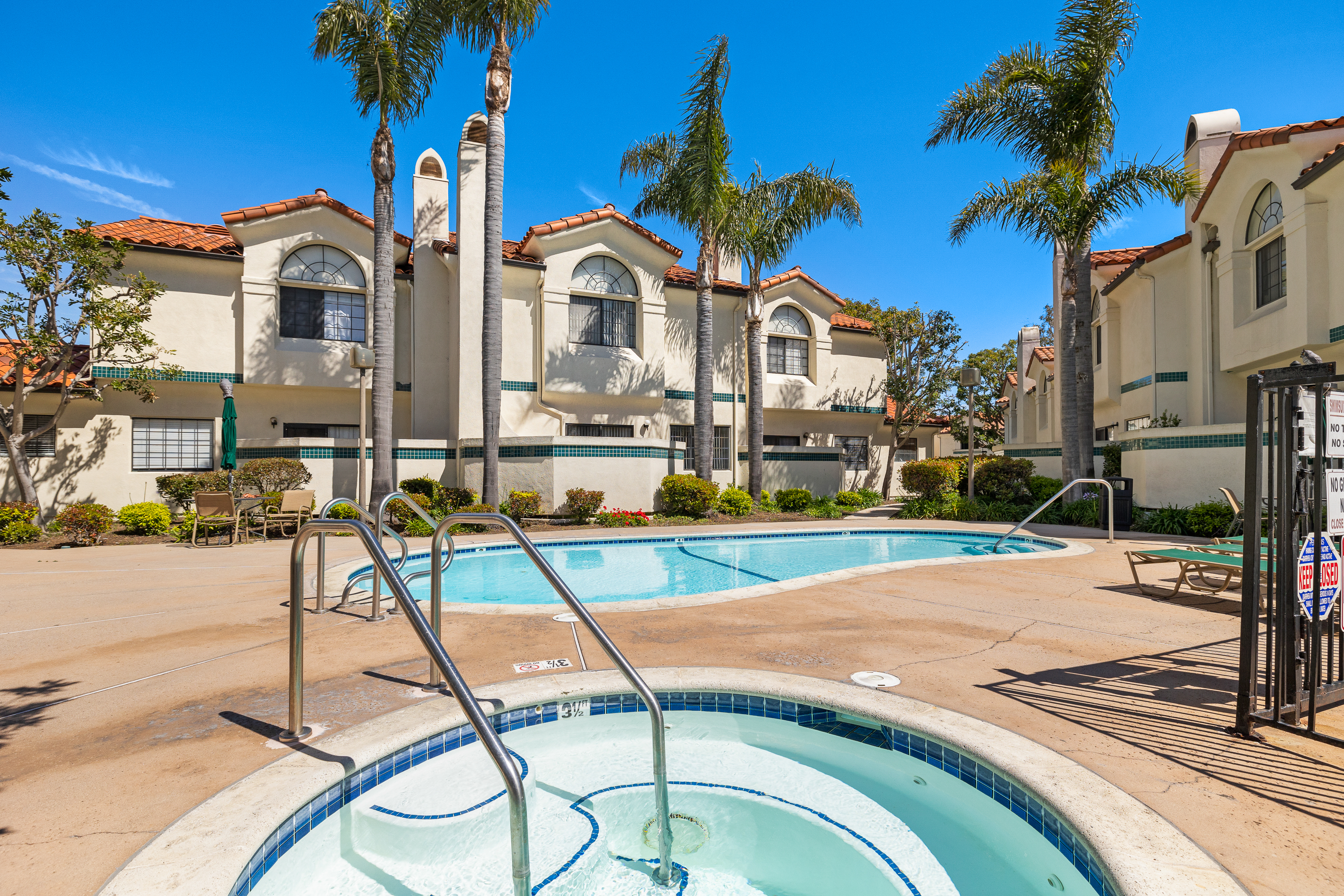  165 Courtyard Drive, Port Hueneme, CA 93041 - 物件實景