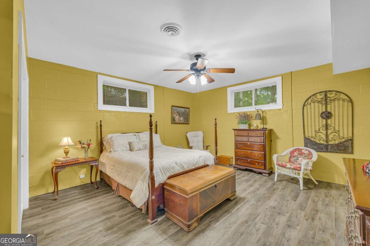 Athens, Georgia, 30606, United States, 5 Bedrooms Bedrooms, ,3 BathroomsBathrooms,Residential,For Sale,1896838