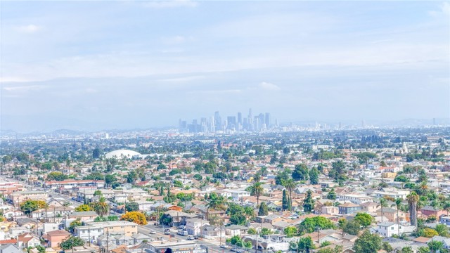 Los Angeles, California, 90047, United States, 3 Bedrooms Bedrooms, ,2 BathroomsBathrooms,Residential,For Sale,2002518