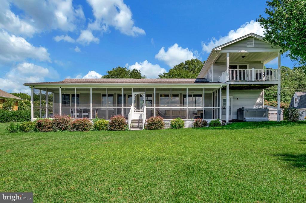 Hague, Virginia, 22469, United States, 4 Bedrooms Bedrooms, ,3 BathroomsBathrooms,Residential,For Sale,1944720