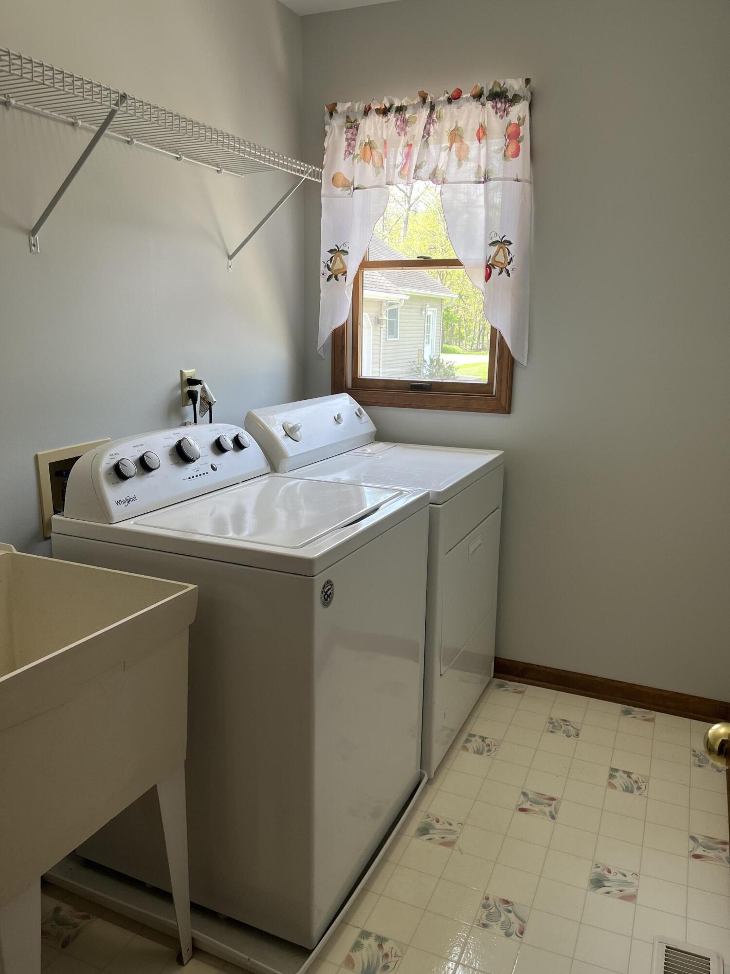 Crown Point, Indiana, 46307, United States, 3 Bedrooms Bedrooms, ,3 BathroomsBathrooms,Residential,For Sale,2040656