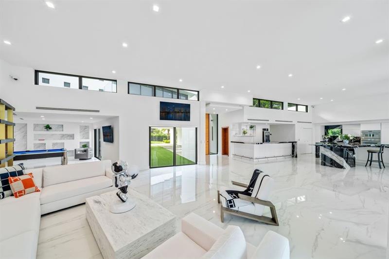 Sea Ranch Lakes, Florida, 33308, United States, 5 Bedrooms Bedrooms, ,7 BathroomsBathrooms,Residential,For Sale,1951664