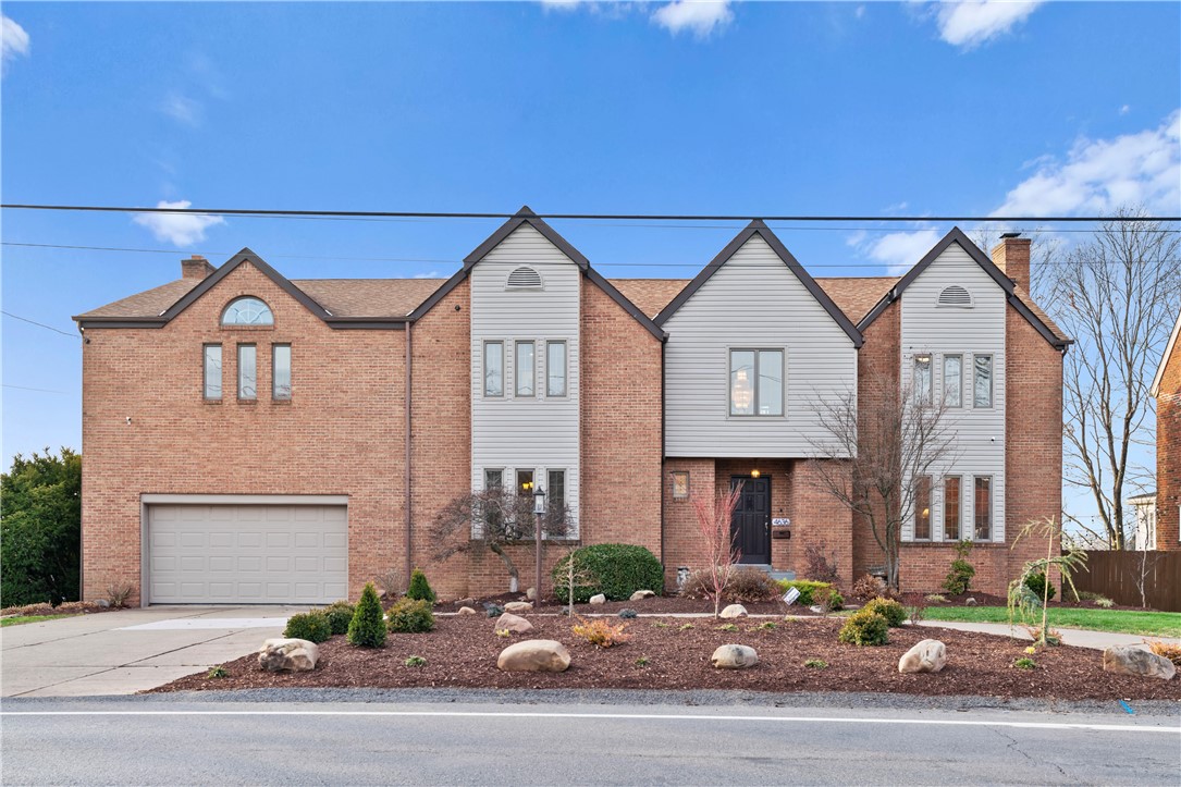 Whitehall, Pennsylvania, 15236, United States, 5 Bedrooms Bedrooms, ,4 BathroomsBathrooms,Residential,For Sale,2002171