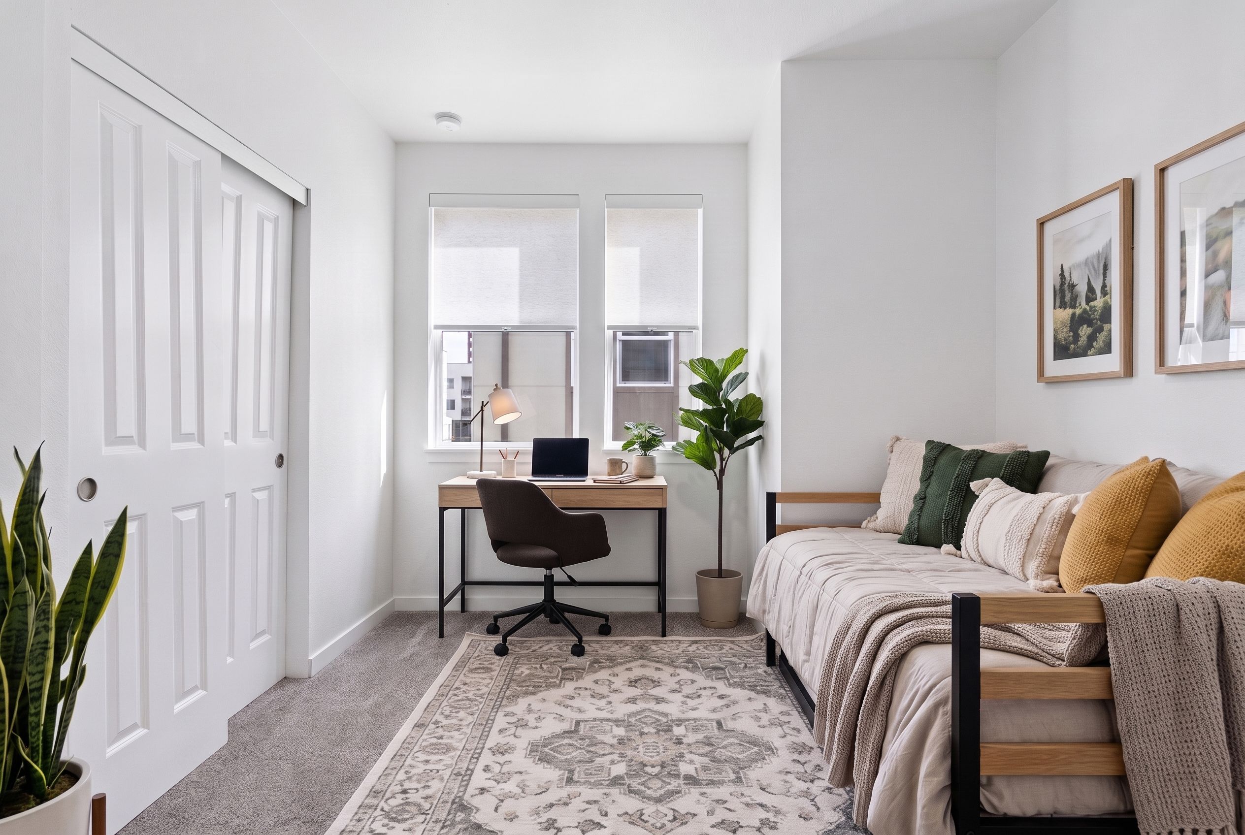  End-Unit Brownstone in North Capitol Hill - 物件實景