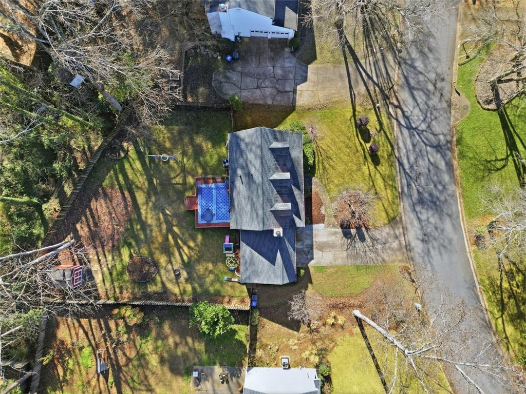 Roswell, Georgia, 30076, United States, 3 Bedrooms Bedrooms, ,2 BathroomsBathrooms,Residential,For Sale,2002041