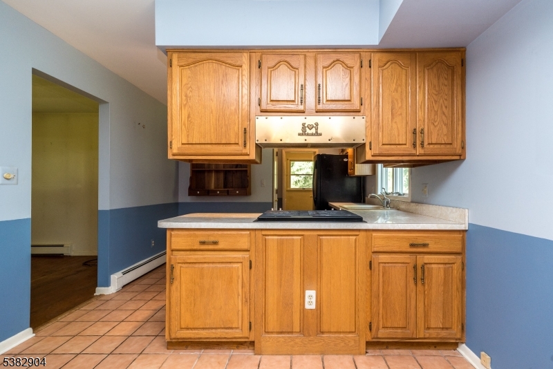 Kingwood Twp., New Jersey, 08867-4402, United States, 4 Bedrooms Bedrooms, ,3 BathroomsBathrooms,Residential,For Sale,1940654