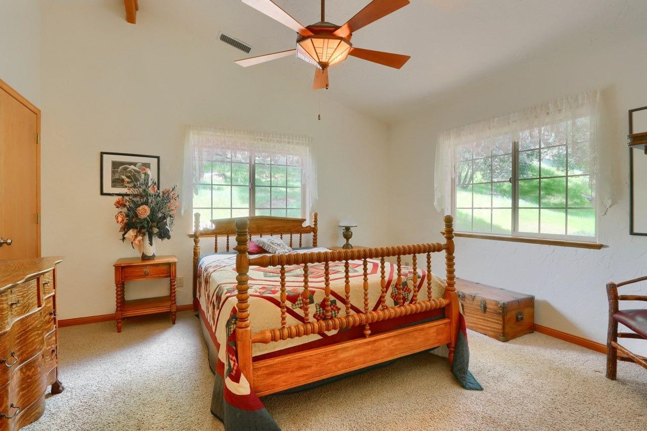 Mariposa, California, 95338, United States, 3 Bedrooms Bedrooms, ,3 BathroomsBathrooms,Residential,For Sale,1988847