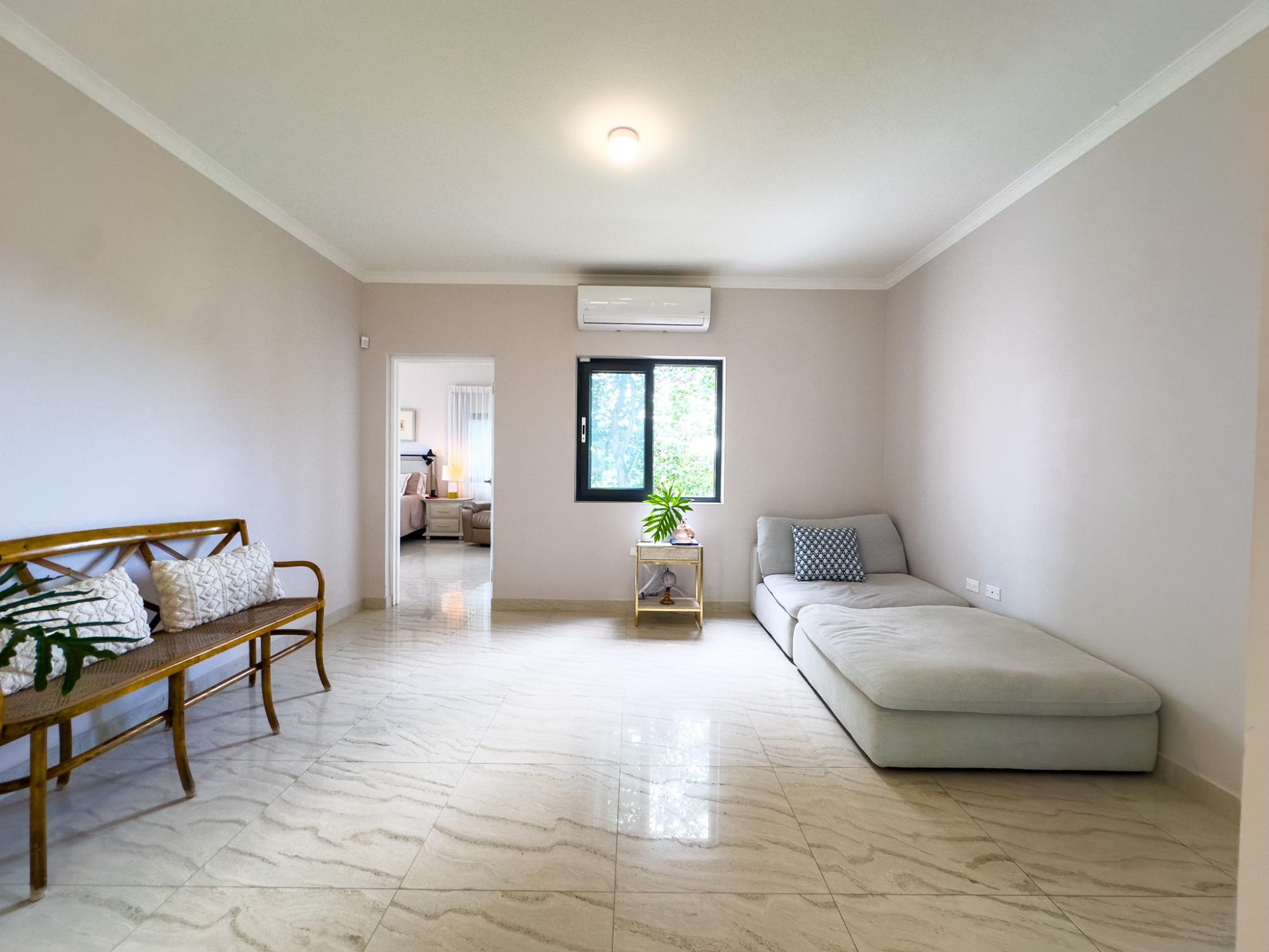 Kingston & St. Andrew, JM, 4 Bedrooms Bedrooms, ,5 BathroomsBathrooms,Residential,For Sale,1837675