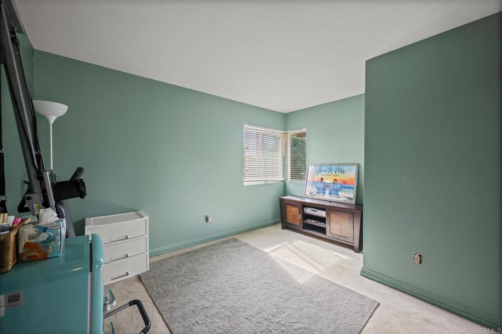 Vista, California, 92083, United States, 3 Bedrooms Bedrooms, ,3 BathroomsBathrooms,Residential,For Sale,1960521