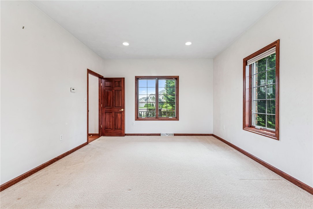 North Huntingdon, Pennsylvania, 15642, United States, 5 Bedrooms Bedrooms, ,4 BathroomsBathrooms,Residential,For Sale,1975902