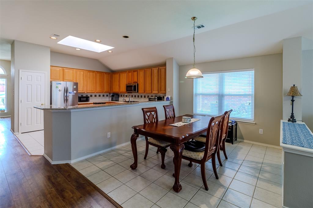 Plano, Texas, 75025, United States, 3 Bedrooms Bedrooms, ,2 BathroomsBathrooms,Residential,For Sale,2008161