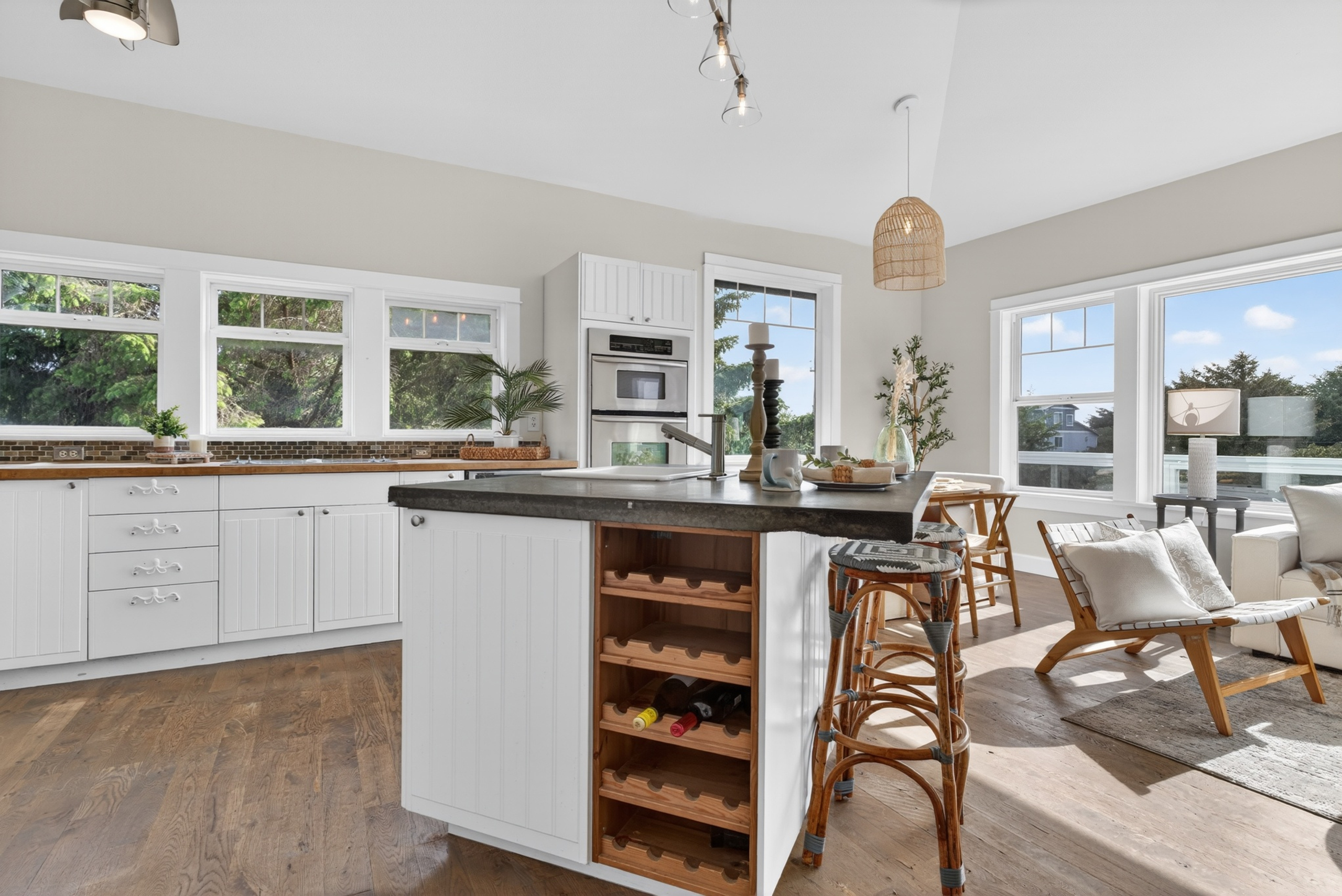  126 Sand Dune Ave NW, Ocean Shores, WA 98569 - 物件實景