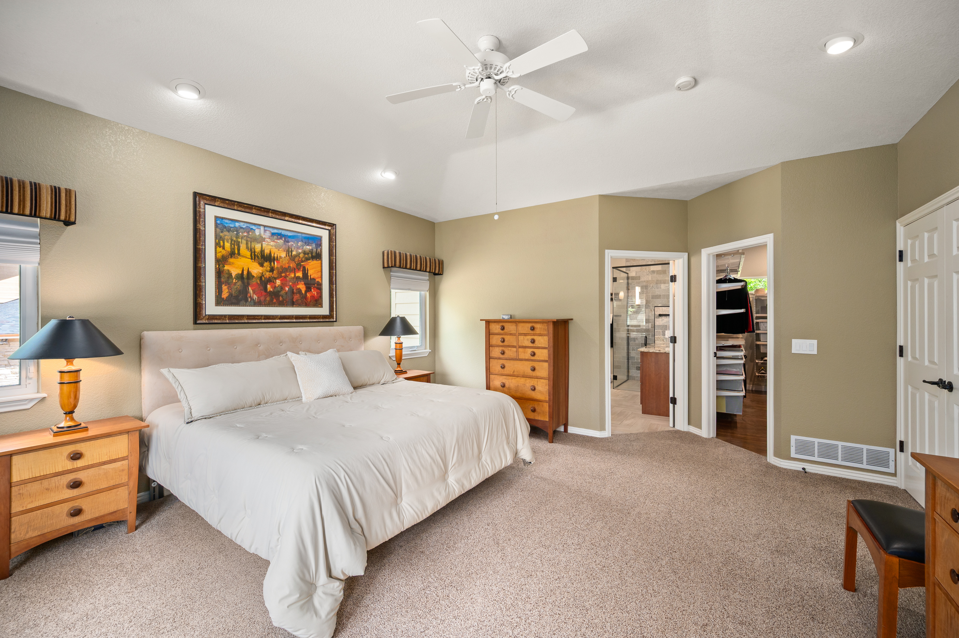  Rare Les Maisonettes Ranch: 2 Main-Floor Primary Suites Near Downtown Littleton - 物件實景
