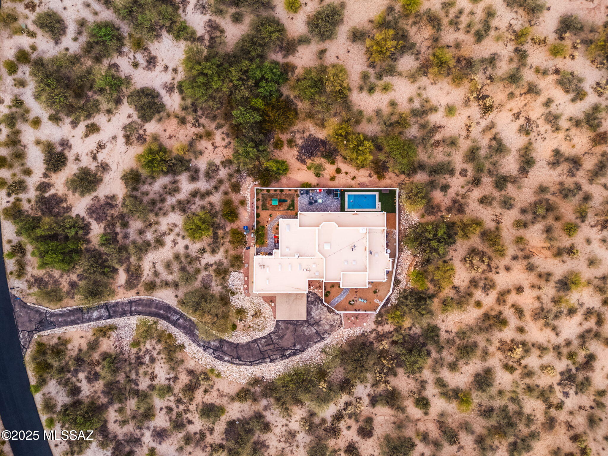 Tucson, Arizona, 85747, United States, 3 Bedrooms Bedrooms, ,3 BathroomsBathrooms,Residential,For Sale,1901020