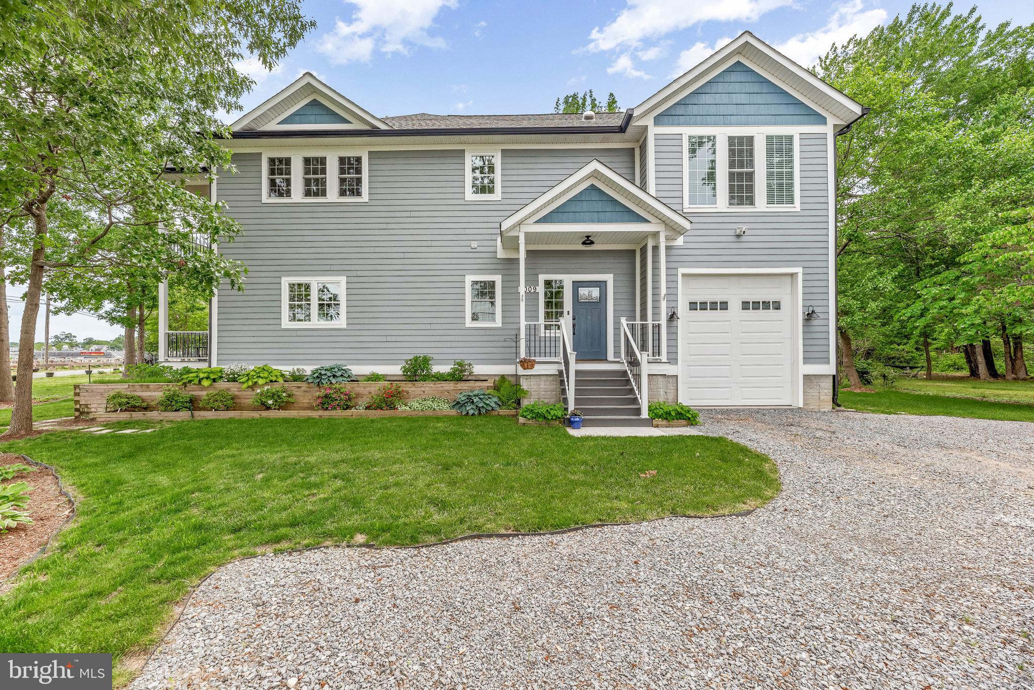 Galesville, Maryland, 20765, United States, 5 Bedrooms Bedrooms, ,4 BathroomsBathrooms,Residential,For Sale,1887426