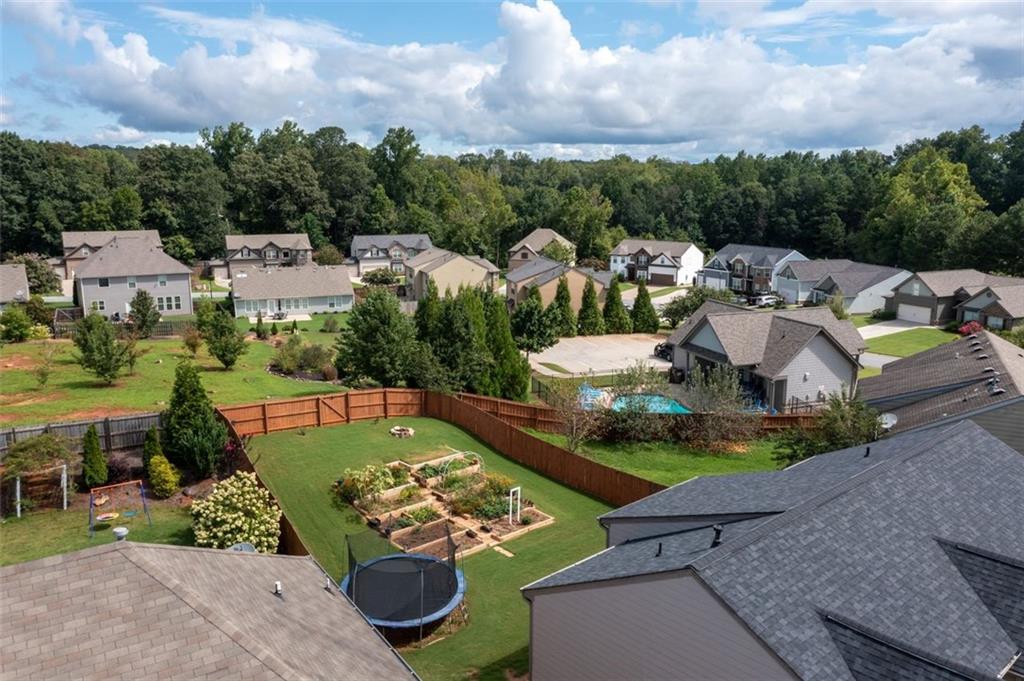 Cumming, Georgia, 30028, United States, 5 Bedrooms Bedrooms, ,3 BathroomsBathrooms,Residential,For Sale,1916746