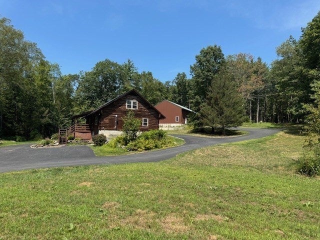 Deerfield, Massachusetts, 01342, United States, 2 Bedrooms Bedrooms, ,1 BathroomBathrooms,Residential,For Sale,1913467