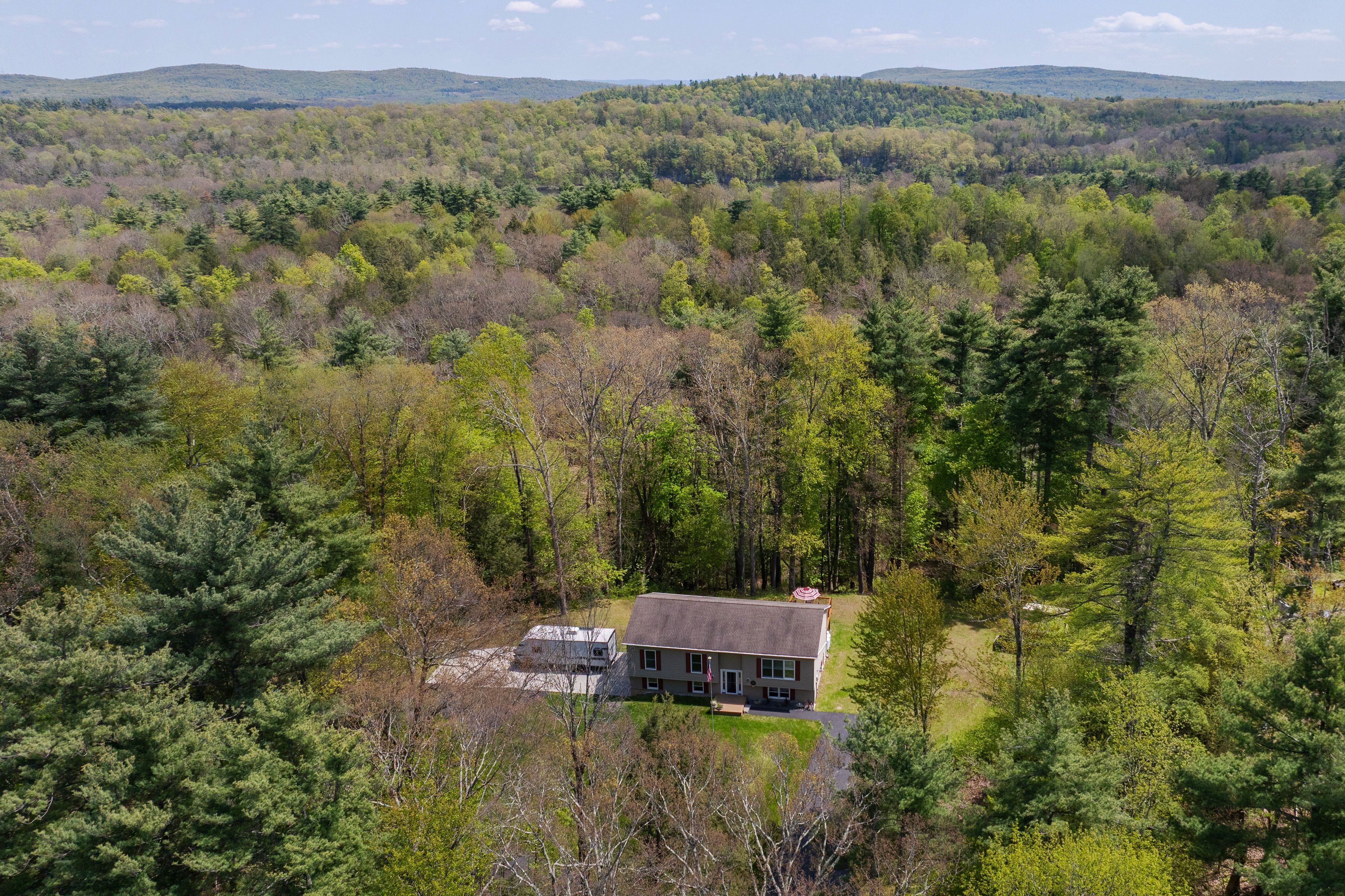  1380 Lucas Avenue Extension, Cottekill, NY, 12419 - 物件實景