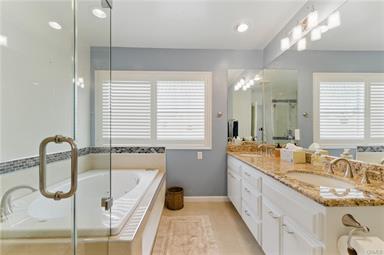 Redondo Beach, California, 90277, United States, 3 Bedrooms Bedrooms, ,2 BathroomsBathrooms,Residential,For Sale,1798298