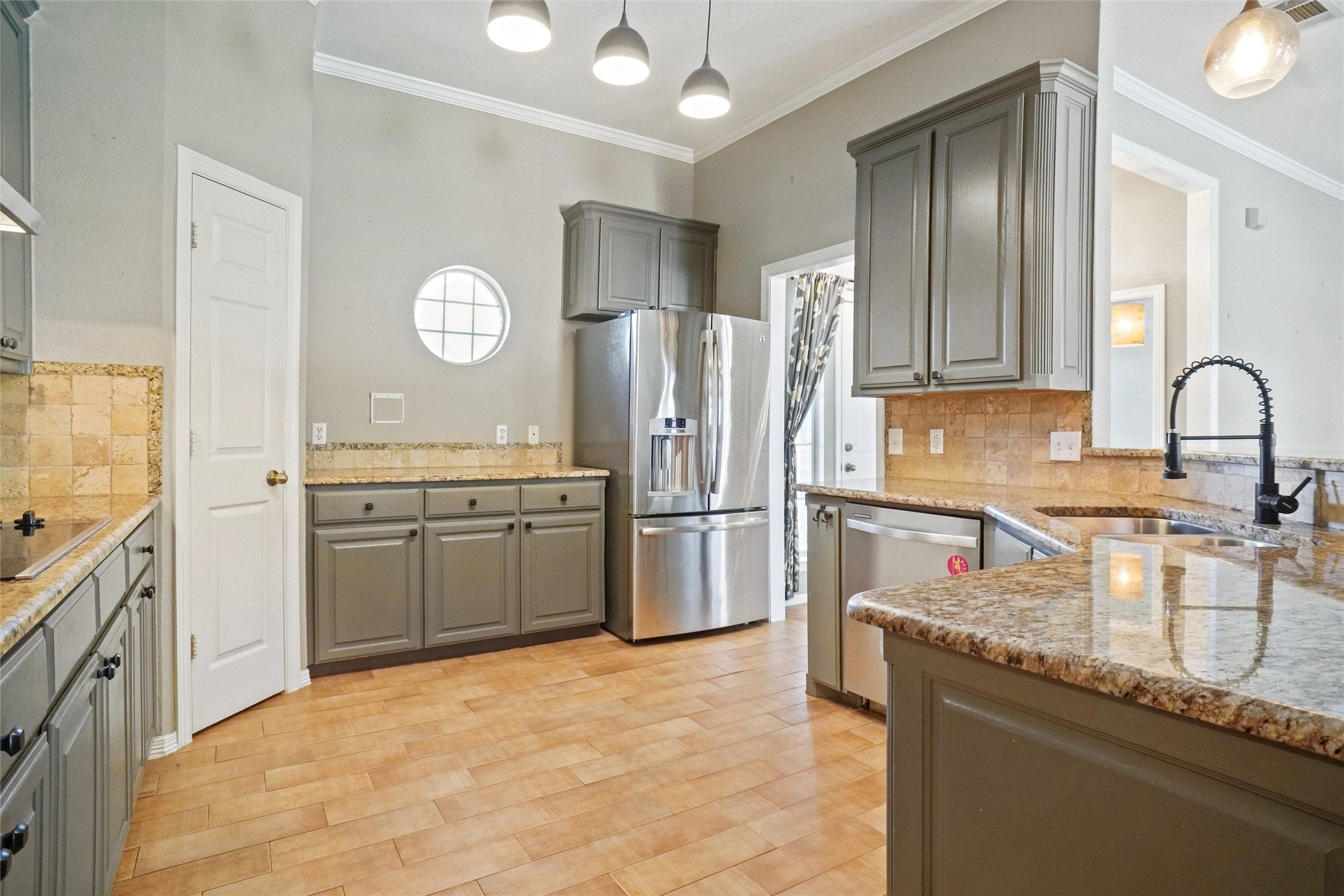 Haslet, Texas, 76052, United States, 3 Bedrooms Bedrooms, ,2 BathroomsBathrooms,Residential,For Sale,1980472