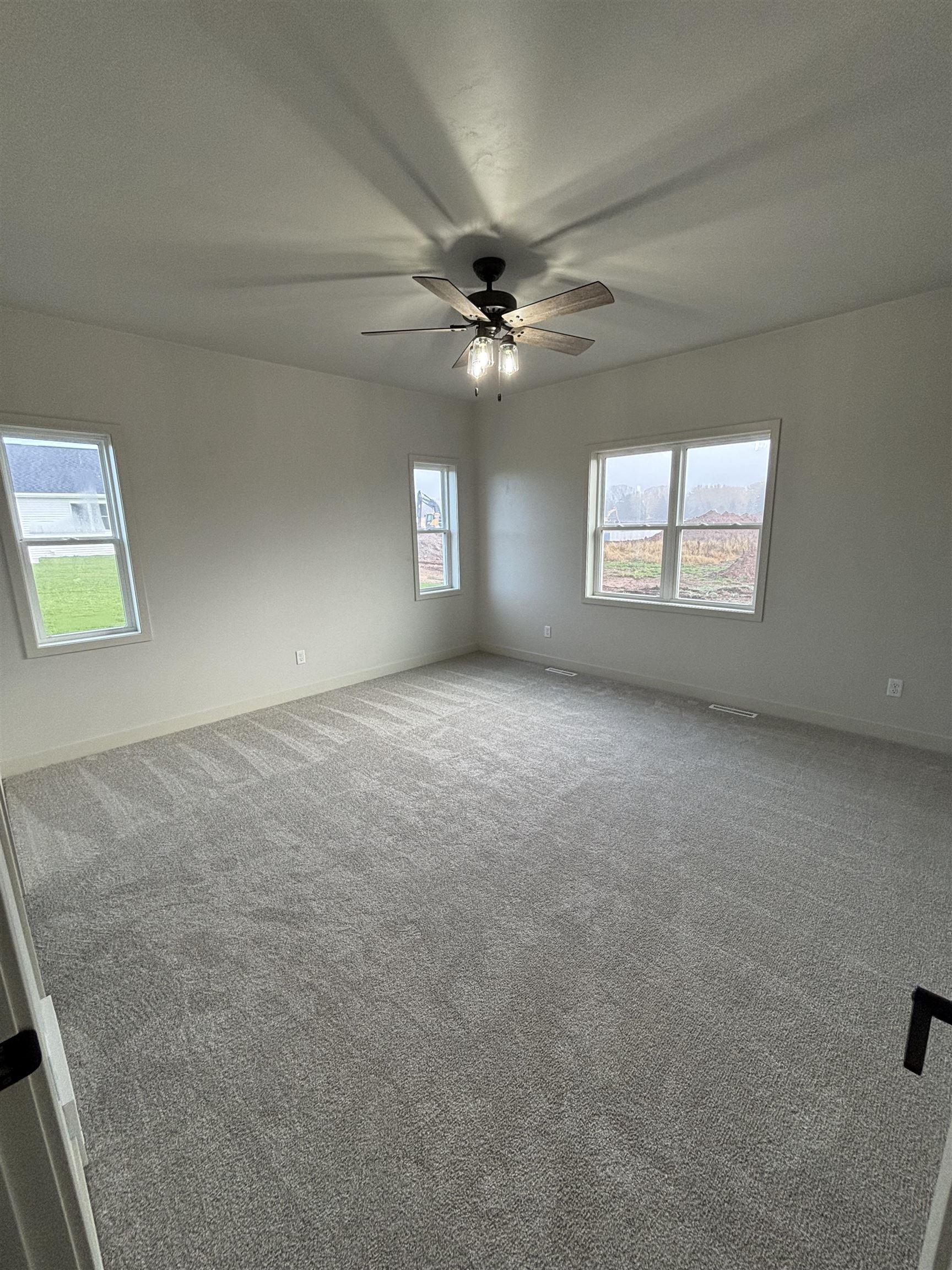 Menasha, Wisconsin, 54952, United States, 3 Bedrooms Bedrooms, ,2 BathroomsBathrooms,Residential,For Sale,1983684