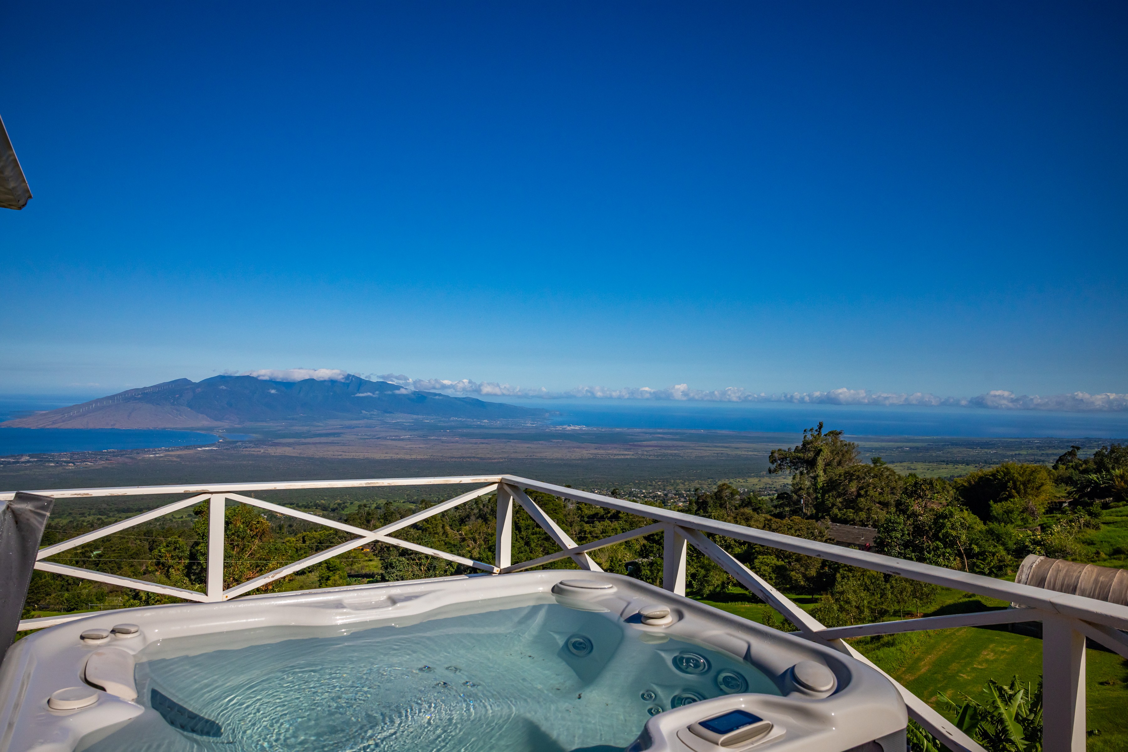  Breathtaking Multi-Island Views & Serence Upcountry Living on 2+ Acres - 物件實景