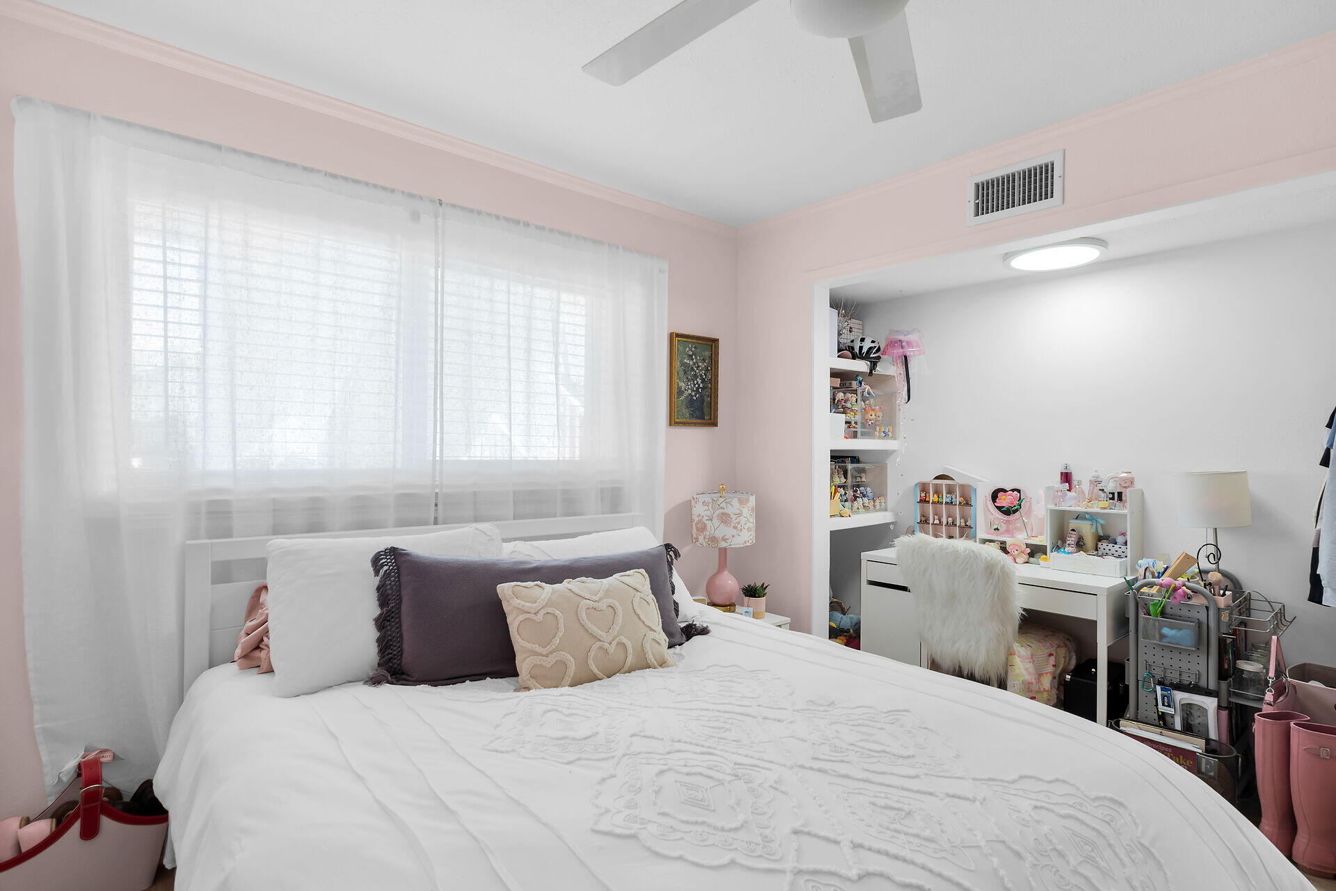 MARATHON, Florida, 33050, United States, 2 Bedrooms Bedrooms, ,2 BathroomsBathrooms,Residential,For Sale,1991254